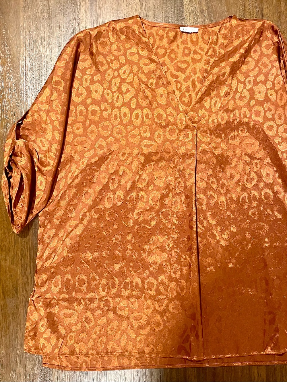 JODIFL Metallic Copper Brown Leopard Print Satin Top - Medium/Large